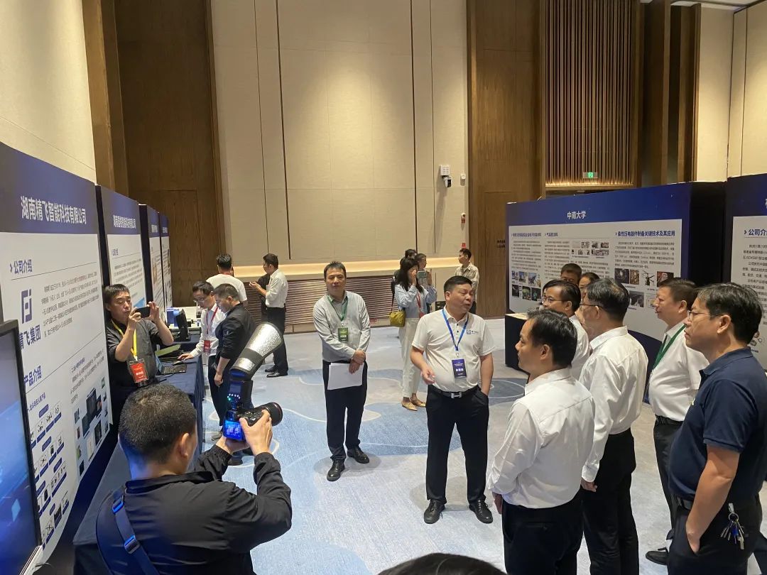 1738409296174355.jpg 3.jpg